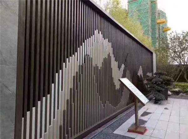 ���̰���