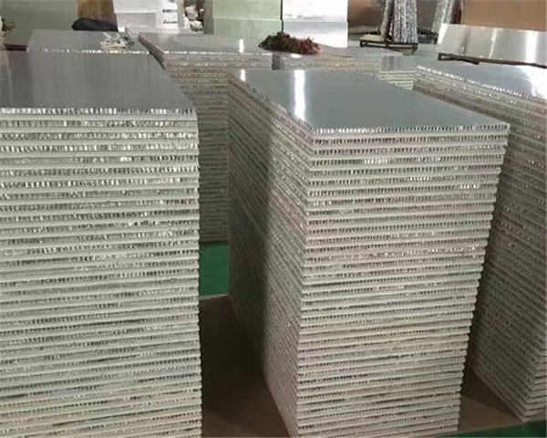 �����Ѱ�